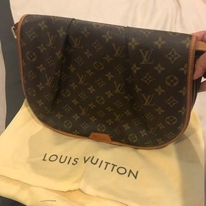 SOLD!!! Authentic LV Menilmontant Mm